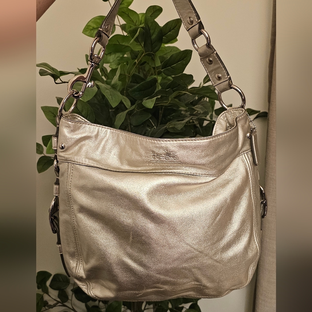 Coach Zoe Large Silver Metallic Shoulder Bag - Picture 6 of 8